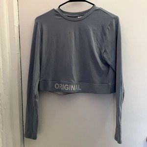 Large cropped long-sleeve from H&M Divided